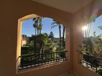 Duplex Penthouse for sale in Venalmar, Estepona