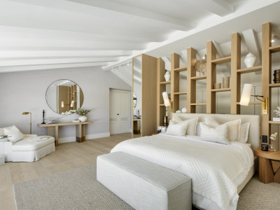 Villa zum Verkauf in Nueva Andalucia