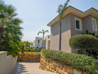 Villa en venta en Los Flamingos, Benahavis