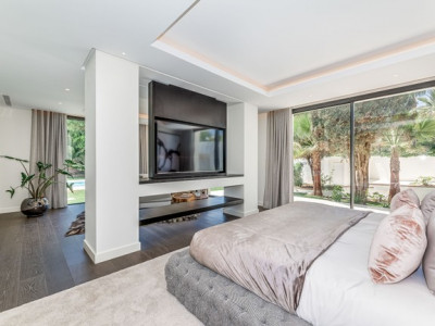 Villa zum Verkauf in Marbesa, Marbella Ost