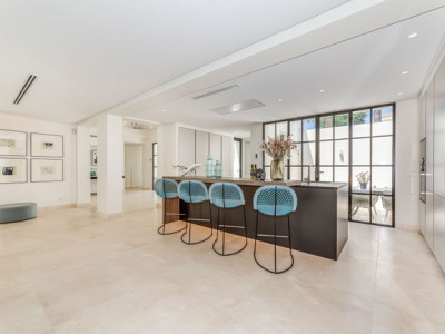 Villa zum Verkauf in Marbesa, Marbella Ost