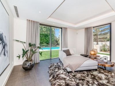 Villa zum Verkauf in Marbesa, Marbella Ost