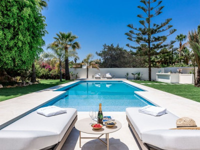 Villa zum Verkauf in Marbesa, Marbella Ost