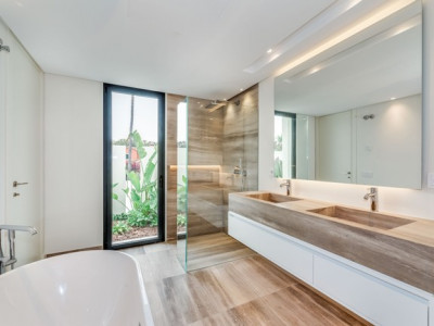 Villa zum Verkauf in Marbesa, Marbella Ost