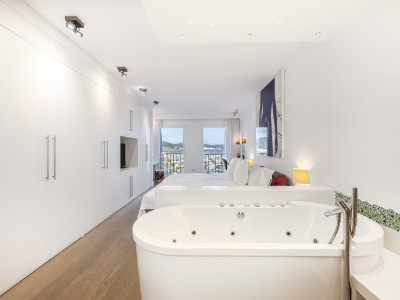 Penthaus zum Verkauf in Benabola, Marbella - Puerto Banus