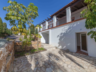 Villa for sale in Monte Mayor, Benahavis