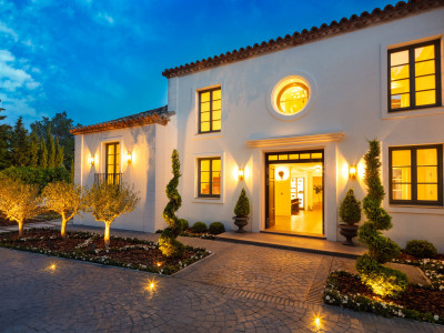 Villa en venta en Sierra Blanca, Marbella Golden Mile