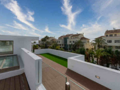 Villa à vendre à Oasis de Banús, Marbella Golden Mile