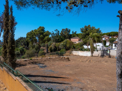 Grundstück zum Verkauf in Hacienda las Chapas, Marbella Ost