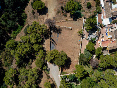 Grundstück zum Verkauf in Hacienda las Chapas, Marbella Ost