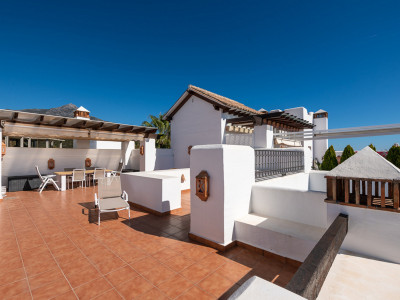 Duplex Penthouse for sale in Las Tortugas de Aloha, Nueva Andalucia