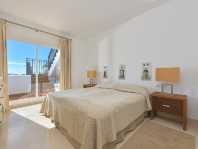 Duplex Penthouse for sale in Las Tortugas de Aloha, Nueva Andalucia