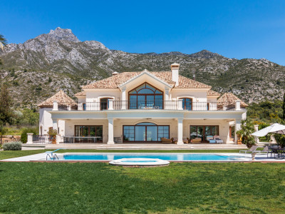 This villa takes your breath away as you walk through the over sized entrance and see the sweeping views of the Mediterranean Sea.