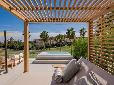 Villa zum Verkauf in Nueva Andalucia
