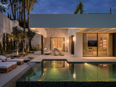 Villa zum Verkauf in Nueva Andalucia
