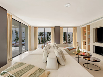 Villa zum Verkauf in Nueva Andalucia