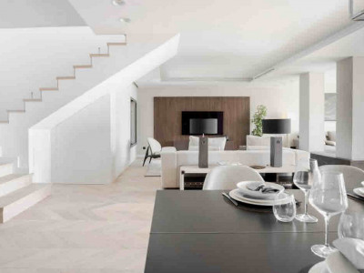 Atico Duplex en venta en Les Belvederes, Nueva Andalucia