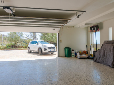 Villa for sale in Mijas