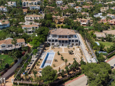 Villa en venta en Sierra Blanca, Marbella Golden Mile