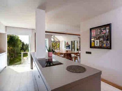 Villa for sale in Los Naranjos Golf, Nueva Andalucia