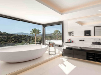 Villa for sale in Marbella Club, Marbella Golden Mile