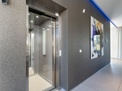 Villa en venta en Aloha, Nueva Andalucia