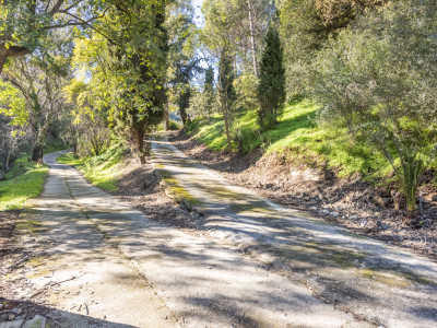 Finca for sale in Benahavis