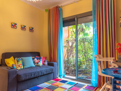 Apartamento Planta Baja en venta en Benatalaya, Estepona