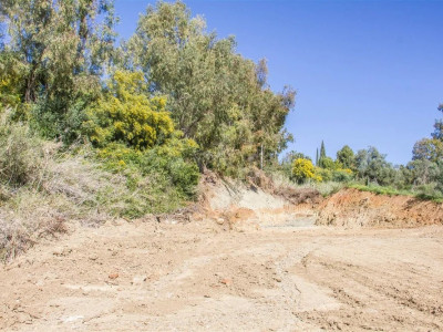 Земельный участок в продаже в Puerto del Almendro, Бенахавис