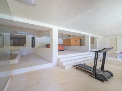 Villa en venta en El Velerin, Estepona