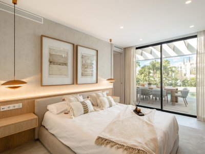 Villa zum Verkauf in Los Naranjos Golf, Nueva Andalucia
