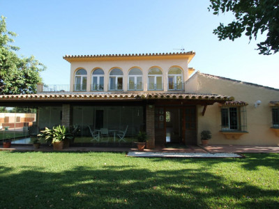 Villa zum Verkauf in El Mirador, Marbella