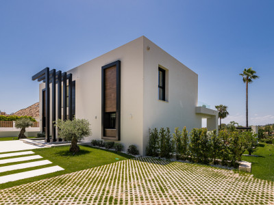 Villa à vendre à Los Naranjos Golf, Nueva Andalucia