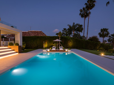 Villa à vendre à Los Naranjos Golf, Nueva Andalucia