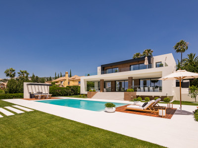 Villa à vendre à Los Naranjos Golf, Nueva Andalucia