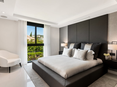 Villa à vendre à Los Naranjos Golf, Nueva Andalucia