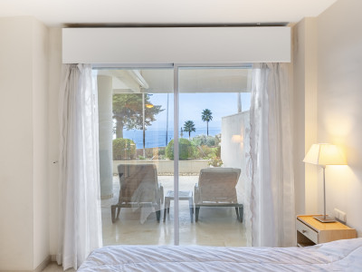 Апартамент на нижнем этаже в продаже в Los Granados Playa, Эстепона