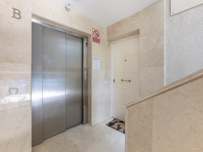 Апартамент на нижнем этаже в продаже в Los Granados Playa, Эстепона