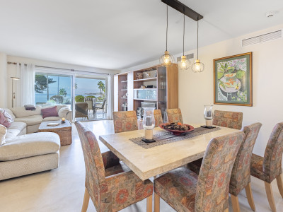 Апартамент на нижнем этаже в продаже в Los Granados Playa, Эстепона