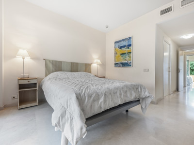 Апартамент на нижнем этаже в продаже в Los Granados Playa, Эстепона