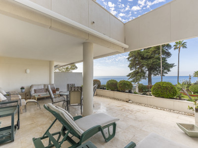 Апартамент на нижнем этаже в продаже в Los Granados Playa, Эстепона