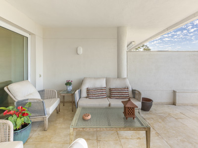 Апартамент на нижнем этаже в продаже в Los Granados Playa, Эстепона