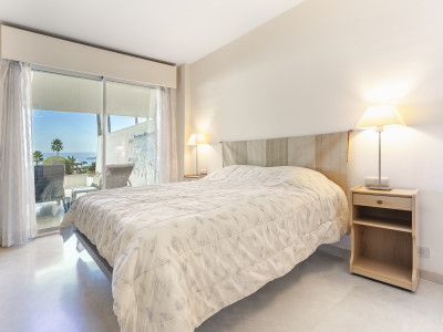 Апартамент на нижнем этаже в продаже в Los Granados Playa, Эстепона