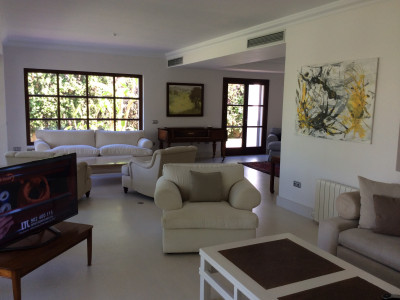 Villa for sale in Guadalmina Baja, San Pedro de Alcantara