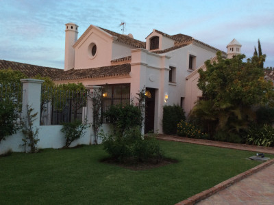 Villa for sale in Guadalmina Baja, San Pedro de Alcantara