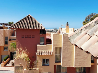 Maison de Ville à vendre à Condes de Iza, Nueva Andalucia