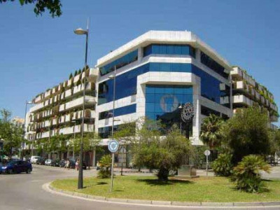 Geschäft zum Verkauf in Tembo Banus, Marbella - Puerto Banus