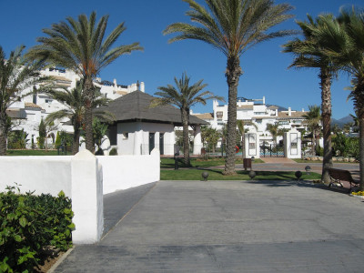 Zweistöckiges Penthouse zum Verkauf in Las Adelfas, San Pedro de Alcantara