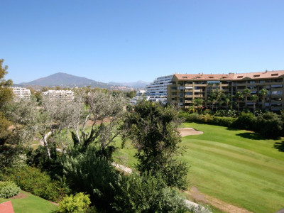 Penthaus zum Verkauf in Guadalmina Alta, San Pedro de Alcantara