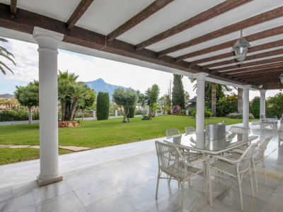 Villa for rent in Las Brisas, Nueva Andalucia